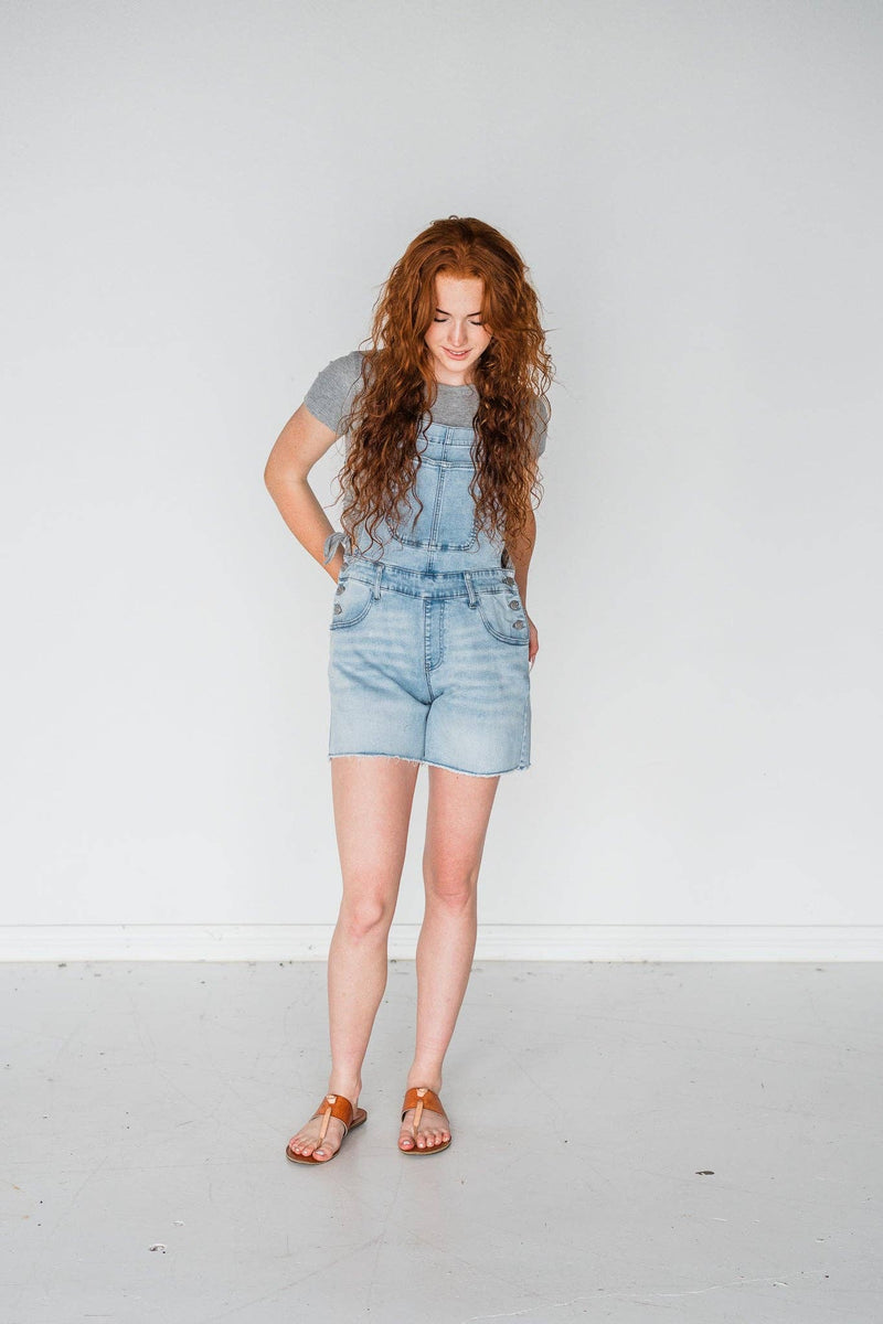 Rubies + Honey - 53002L, Light-Wash Overalls Shorts: Small